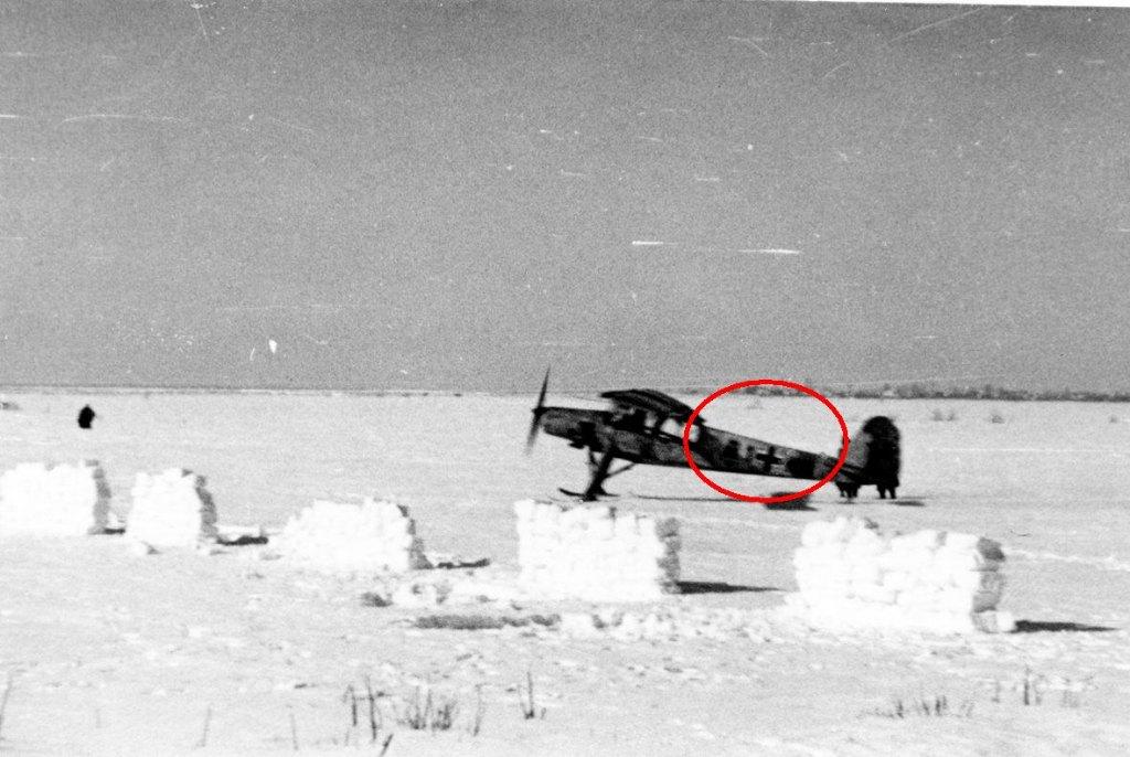 orig. foto - vliegtuig Fieseler Fi 156 Storch met ski's, Verzamelen, Militaria | Tweede Wereldoorlog, Verzenden, Luchtmacht, Foto of Poster
