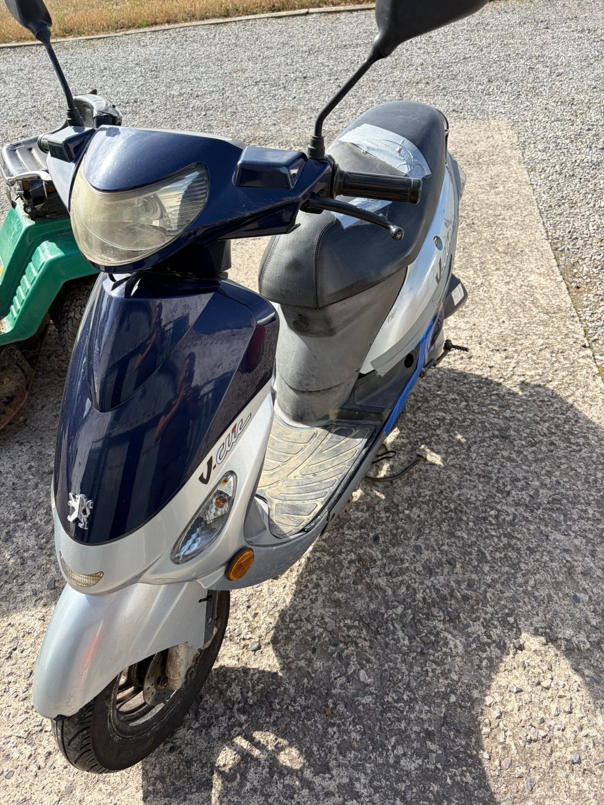 Peugeot v-clic pour pieces ou a reparer, Vélos & Vélomoteurs, Enlèvement, Utilisé, Classe A (25 km/h)