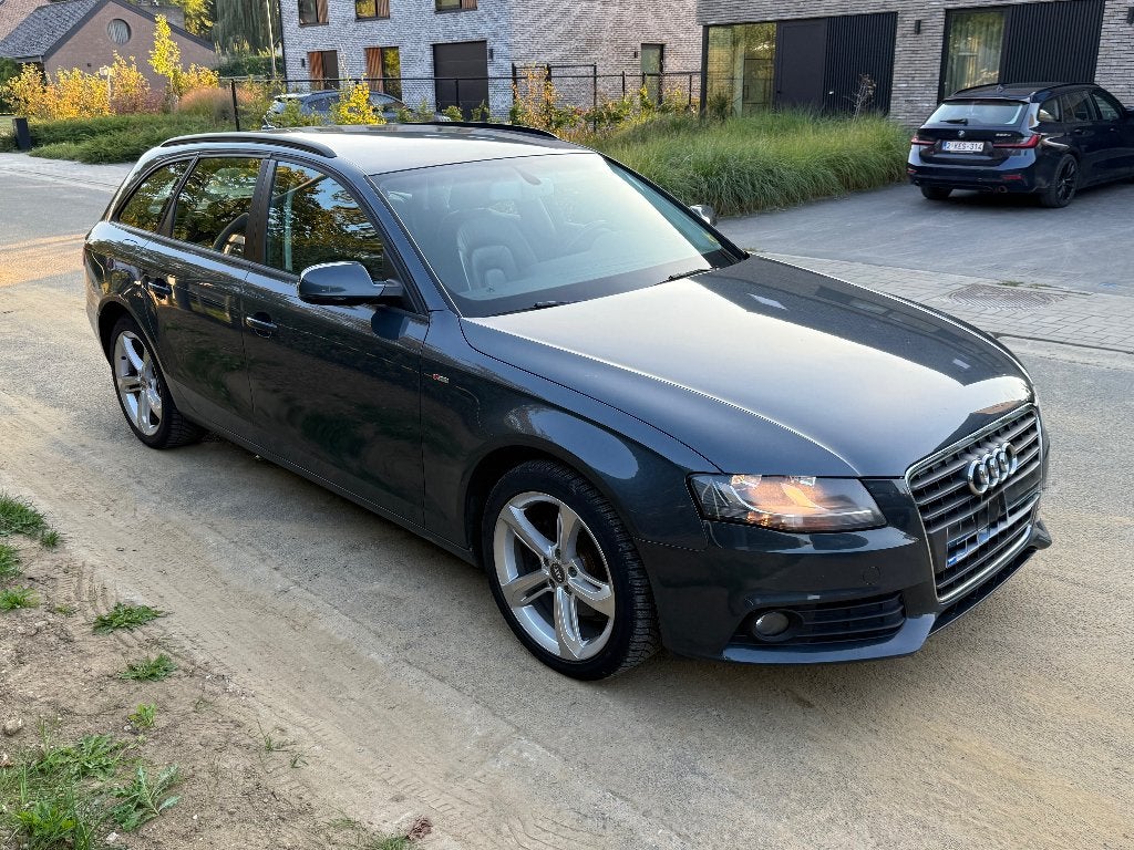 Audi A4 2.0TDI, Autos, Boîte manuelle, A4, Noir, 5 portes