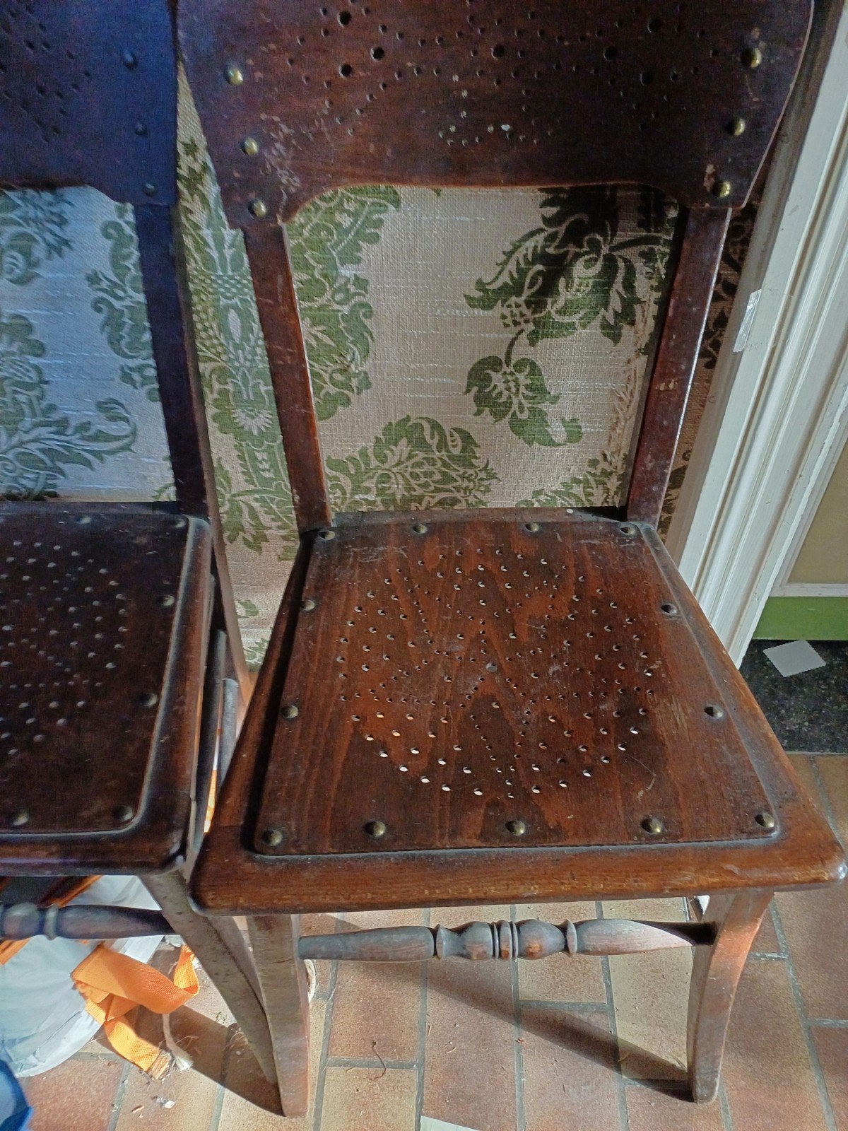 divers chaise, bureau  mobilier, Enlèvement