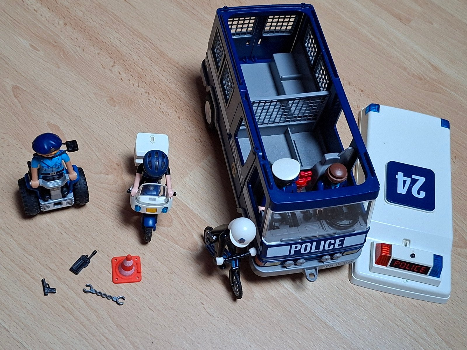 Playmobil 3166 police, Ophalen