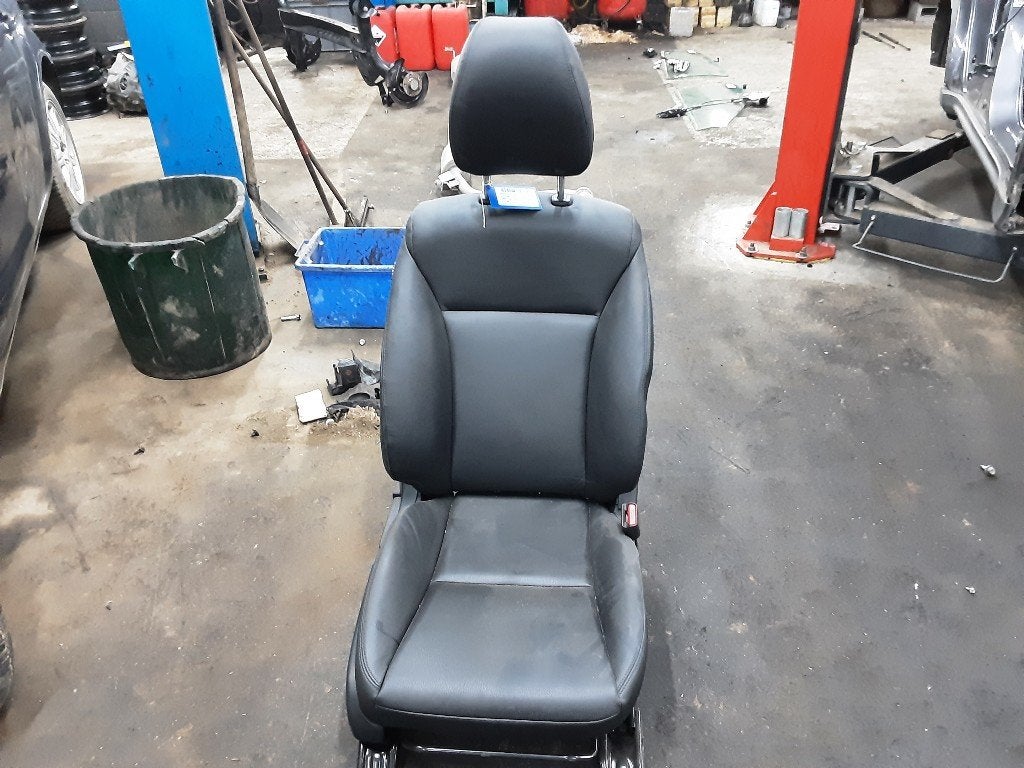 STOEL RECHTS VOOR Honda HR-V (RU) (01-2015/-), Gebruikt, Honda
