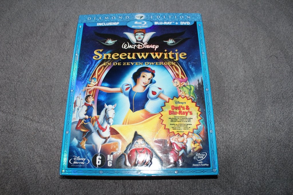 Blu-ray + DVD Sneeuwwitje, Cd's en Dvd's, Blu-ray, Ophalen of Verzenden, Gebruikt, Tekenfilms en Animatie
