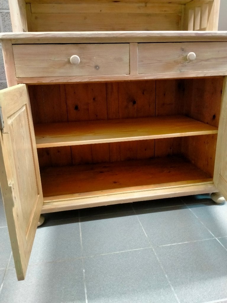 Buffet en pitchpin, Maison & Meubles, Enlèvement, Utilisé, Autres matériaux, Avec tiroir(s)