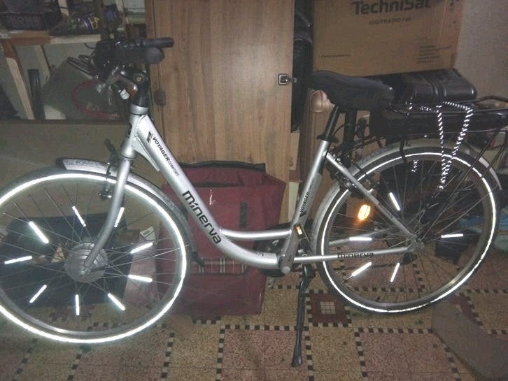 Minerva Voyager Comfort, Vélos & Vélomoteurs, Vélos électriques, Autres marques, 50 km par batterie ou plus, Utilisé, Enlèvement