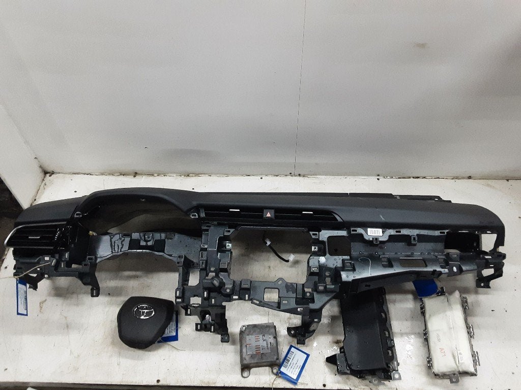 AIRBAG SET Toyota Camry (VH7) (01-2017/-), Gebruikt, Kundenbetreuung@toyota.de, Toyota, Toyota-Allee 2
50858  Köln, DE