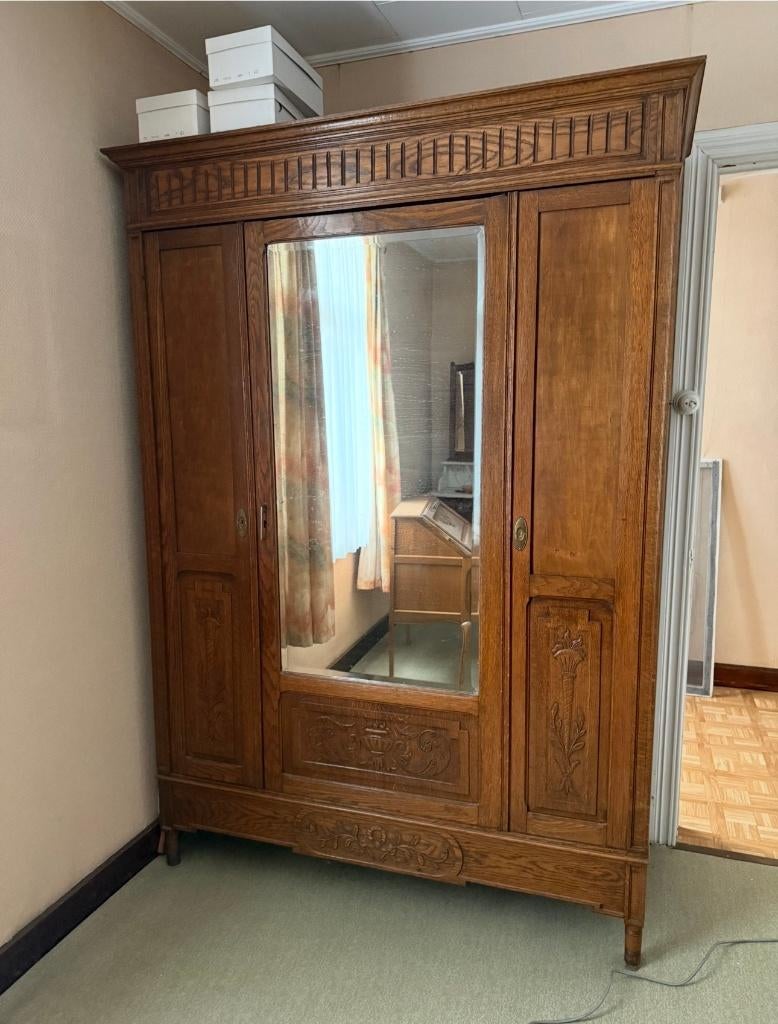 antieke slaapkamer, kleerkast, commode, bed en nachtkast, Huis en Inrichting, Ophalen, Gebruikt, Tweepersoons