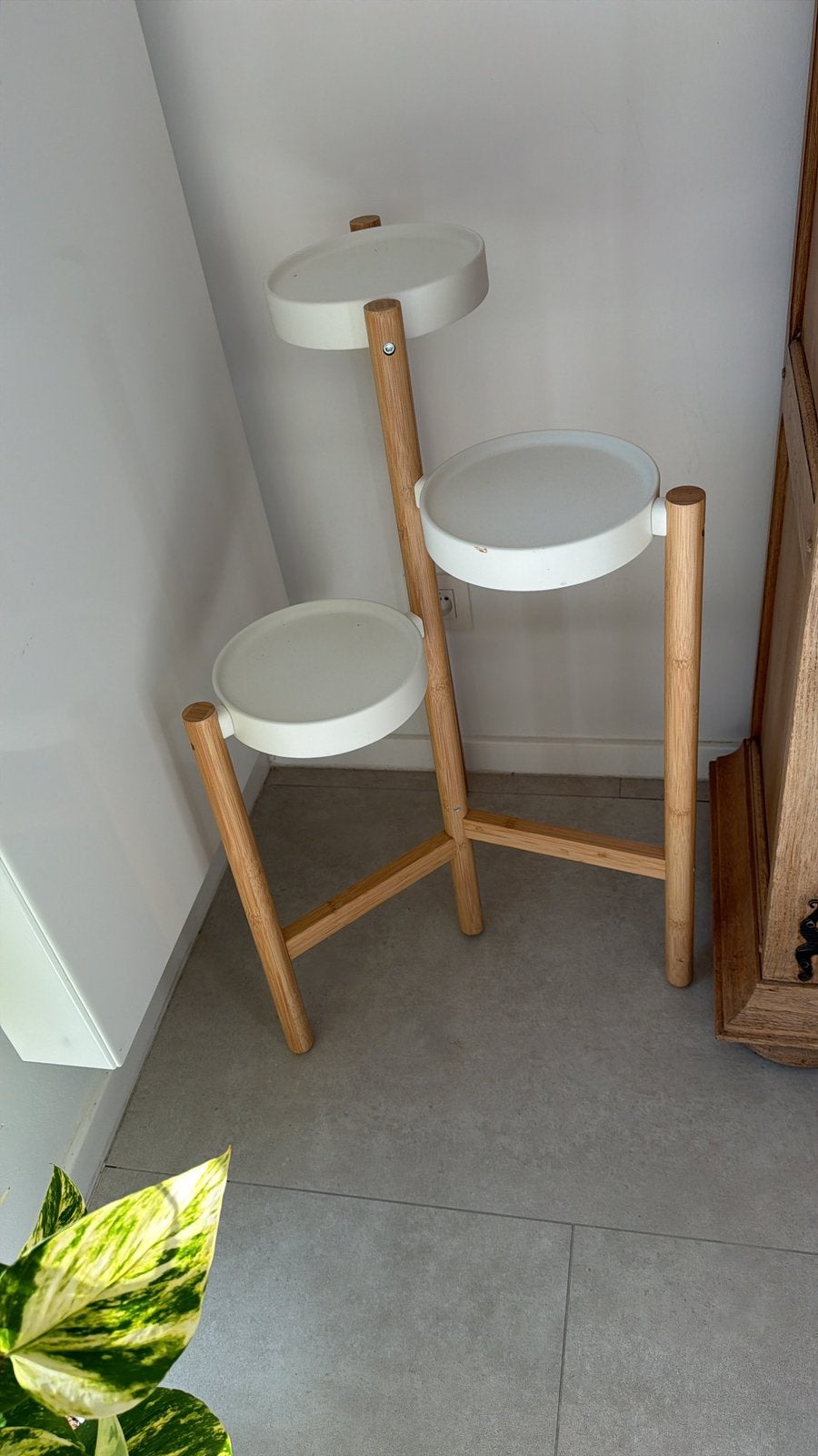 Plantenrek ikea, Ophalen
