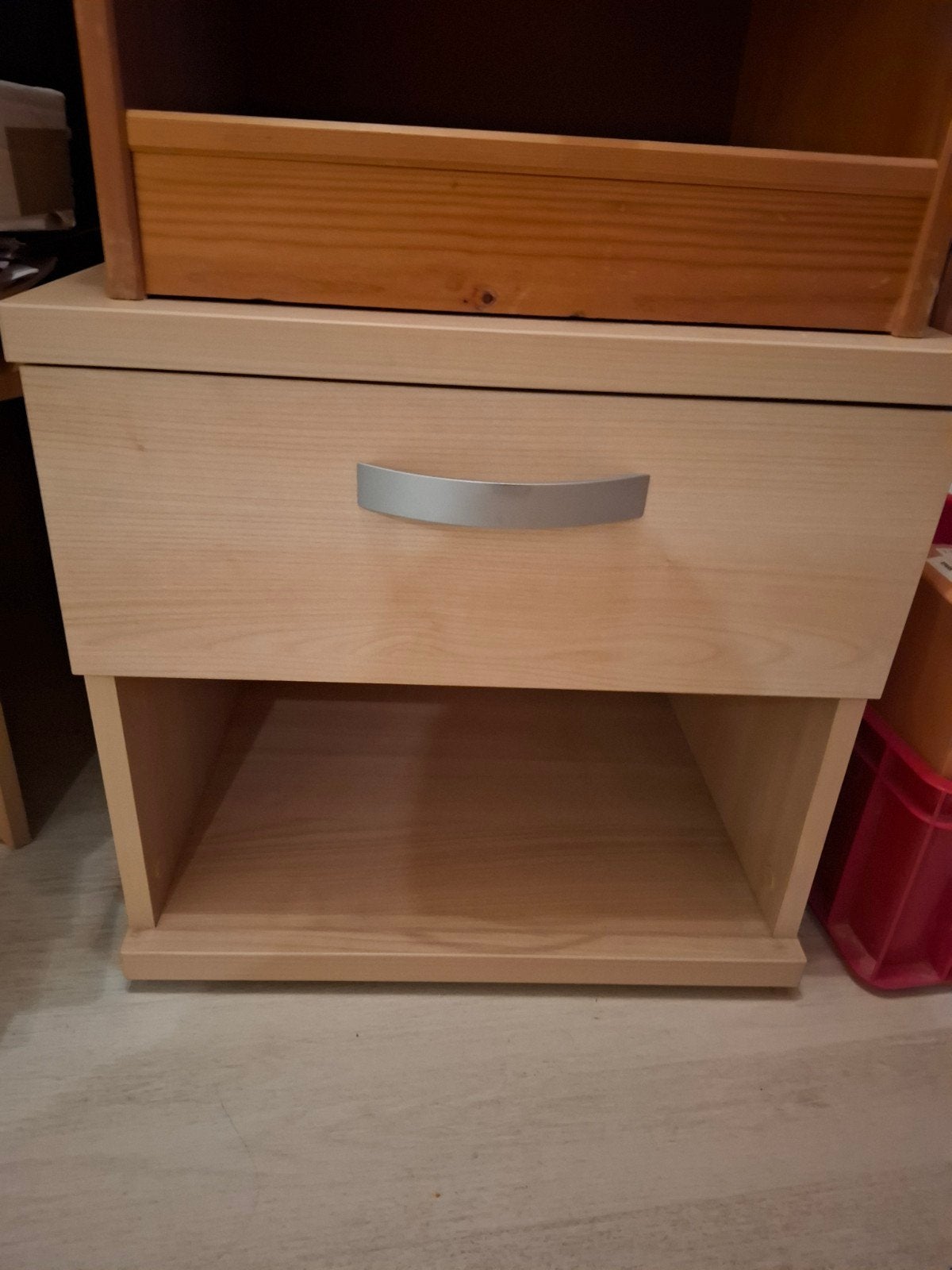 Nachtkastje licht grenen, Huis en Inrichting, Ophalen, Gebruikt