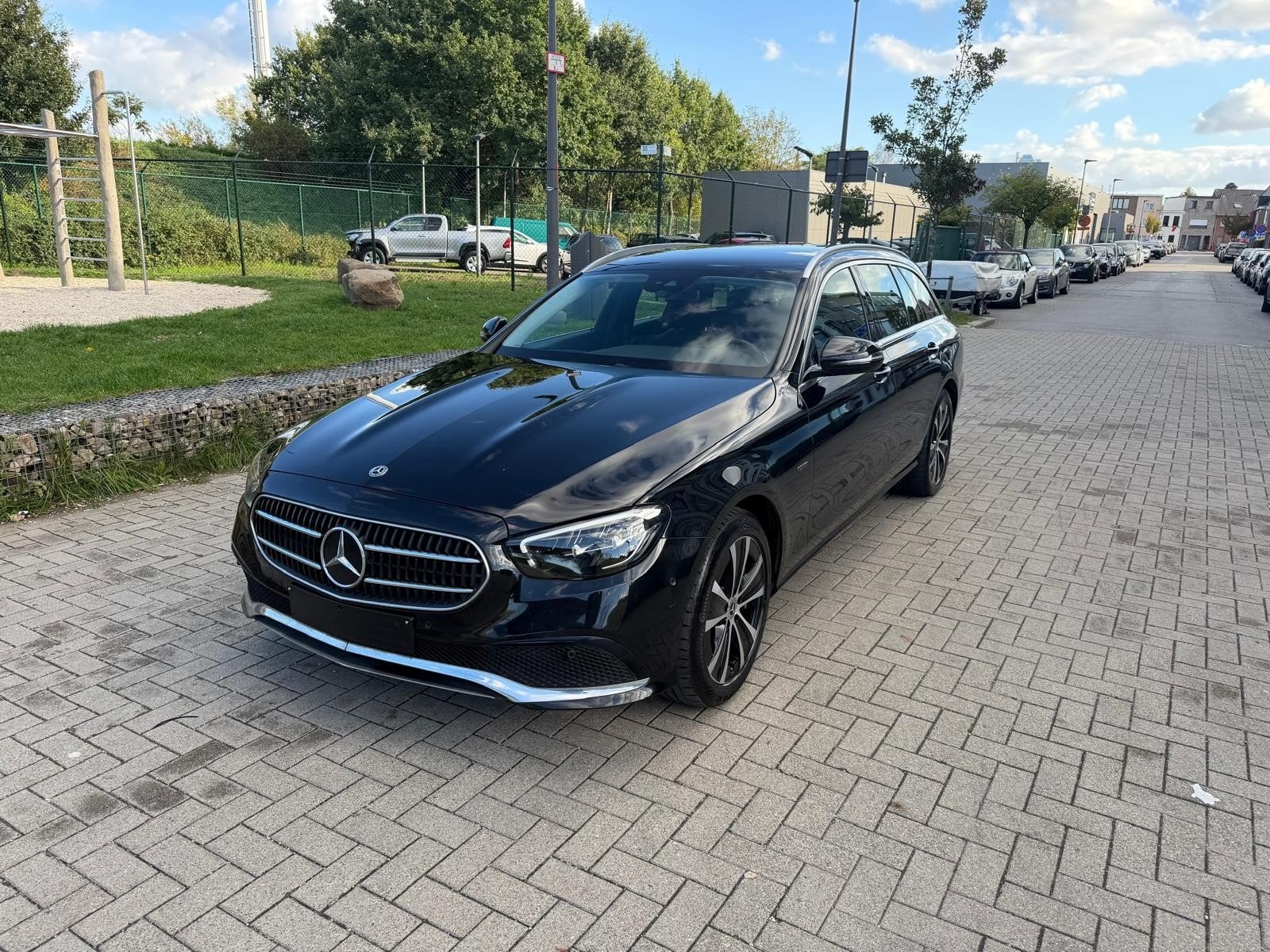 MERCEDES E300 DE 11/2020 130000KM AC NAVI KEURING EURO6D, Auto's, 143 kW, Zwart, Leder en Stof, Zwart