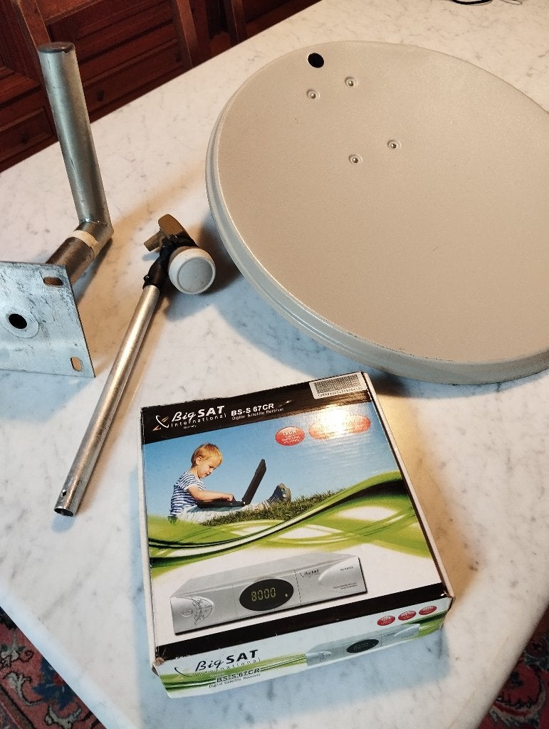 antenne parabolique, Audio, Tv en Foto, Ophalen, Zo goed als nieuw, (Schotel)antenne