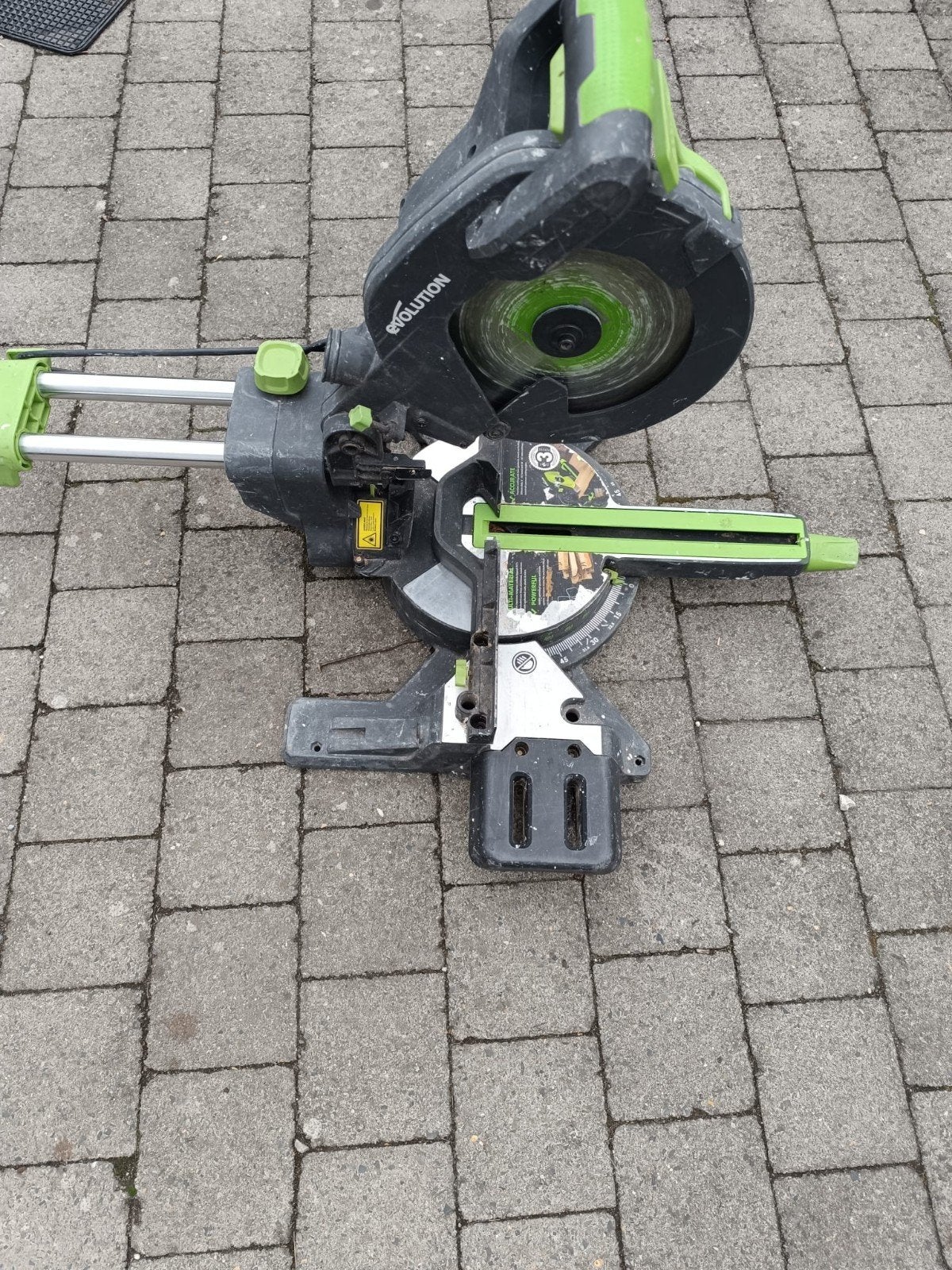 uittrekbare afkortzaag  evoluion f255sms tot 300 mm en 80 d, Ophalen, Evolution, Gebruikt, 70 mm of meer