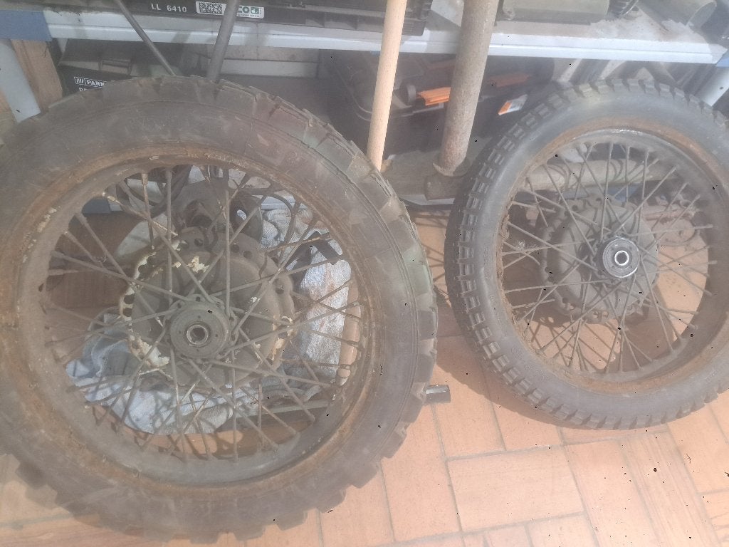 M72 muurschildering R71, Ophalen, Gebruikt