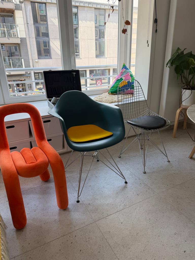 Set van 3 hippe design stoelen, Ophalen, Zo goed als nieuw