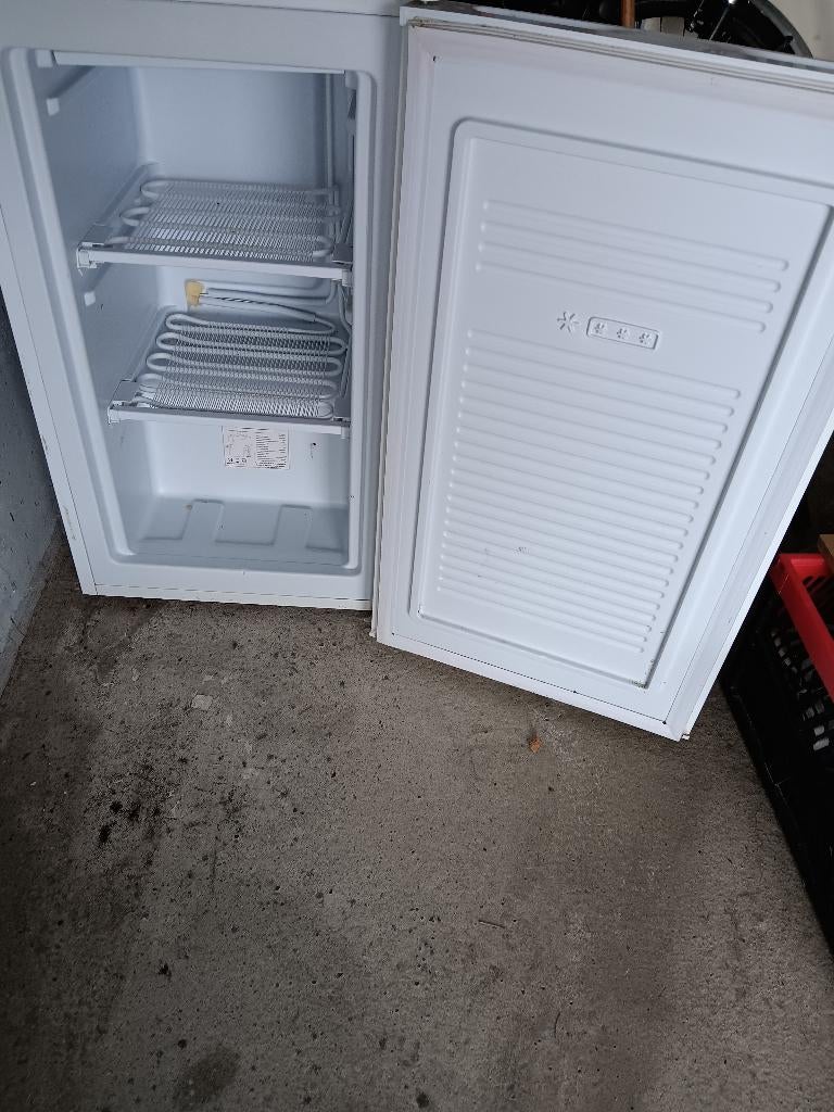 Friac congelé, Electroménager, Moins de 60 cm, Congélateur, 85 à 120 cm, Enlèvement