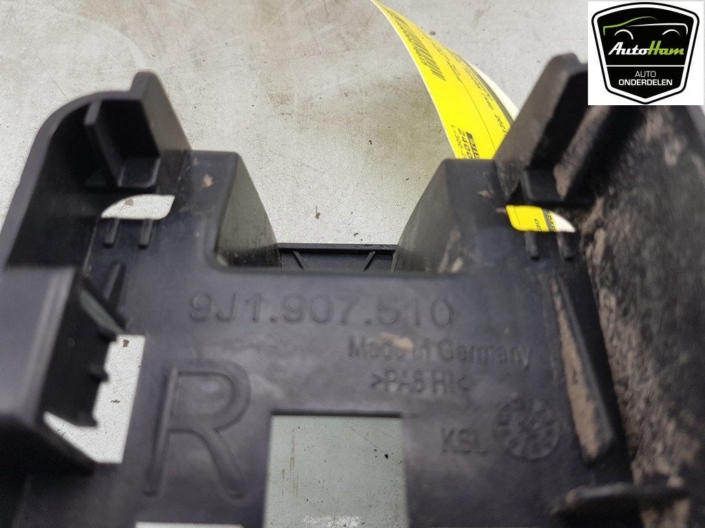 SUPPORT Porsche Taycan (Y1A) (01-2019/12-2023) (|9J1907510|), Utilisé, Porsche