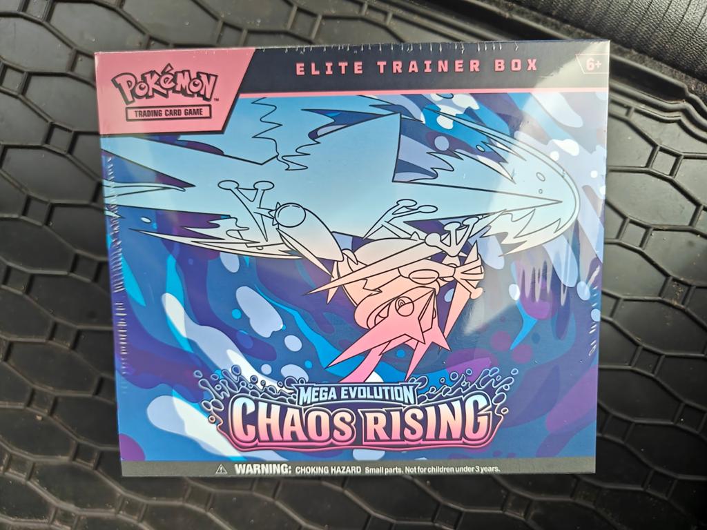 Pokémon - chaos rising - ETB / Booster bundle - Sealed, Enlèvement ou Envoi, Booster