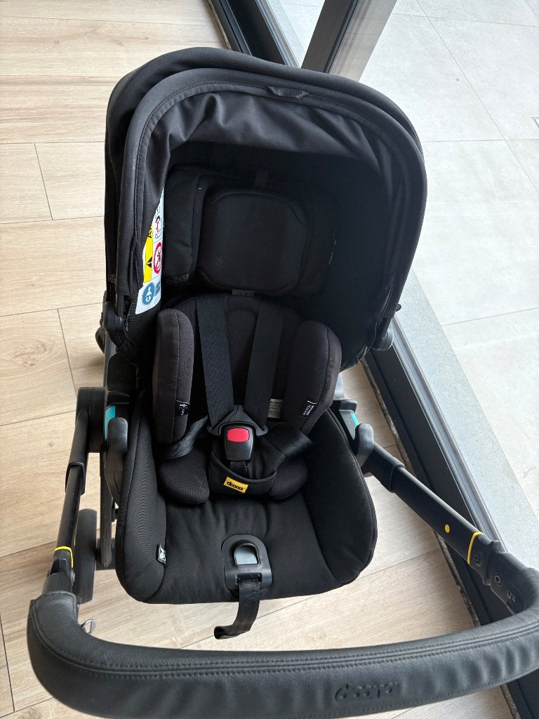 Doona X kinderwagen, Verstelbare duwstang, Zo goed als nieuw, Combiwagen, Ophalen