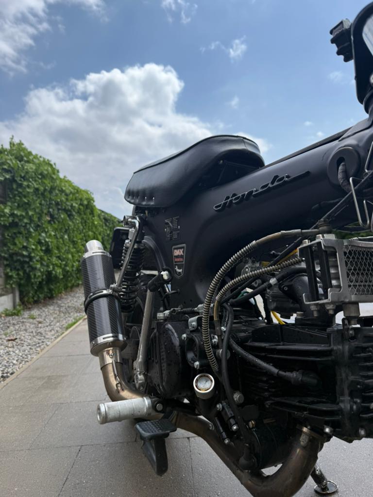 Moto Dax 125 cc, Ophalen, 11 kW of minder