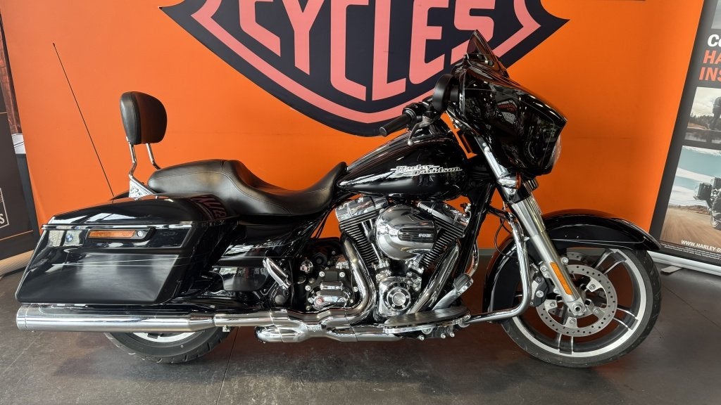 Harley-Davidson Tour STREET GLIDE (bj 2015), 1690 cc, Cruise Control, Overig