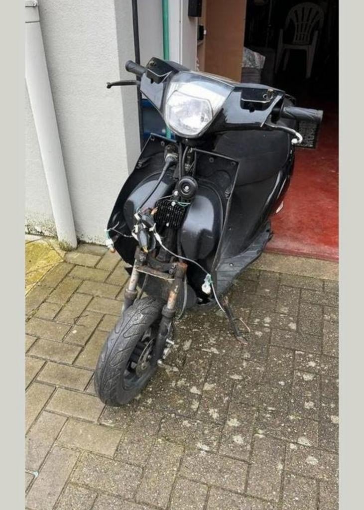 Scooter la souris pour pièces, Fietsen en Brommers, Brommers | Honda, Ophalen of Verzenden