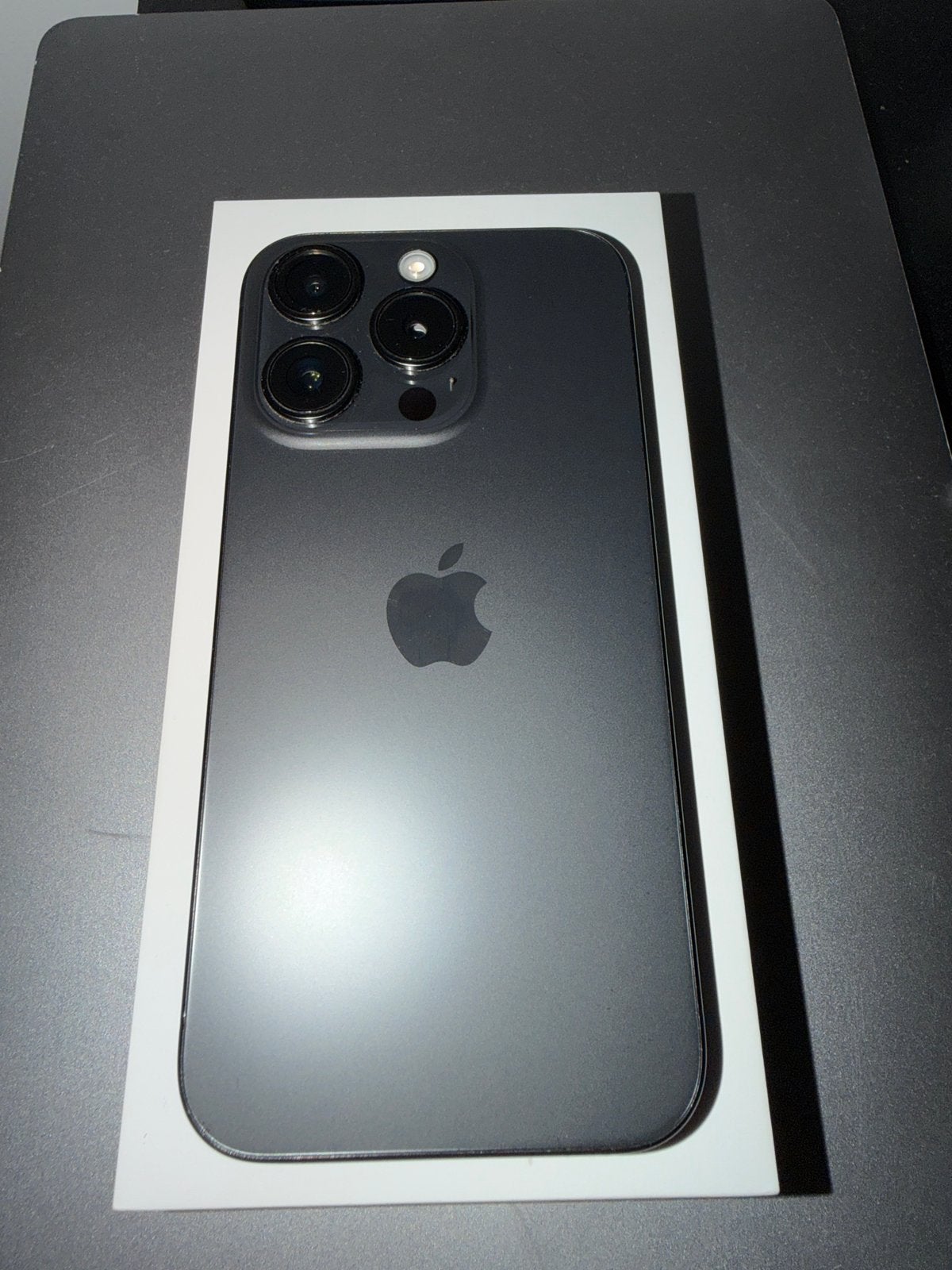iPhone 15 pro zwart, Télécoms, Téléphonie mobile | Apple iPhone, Utilisé, 128 GB, Sans abonnement, Sans simlock, iPhone 15 Pro
