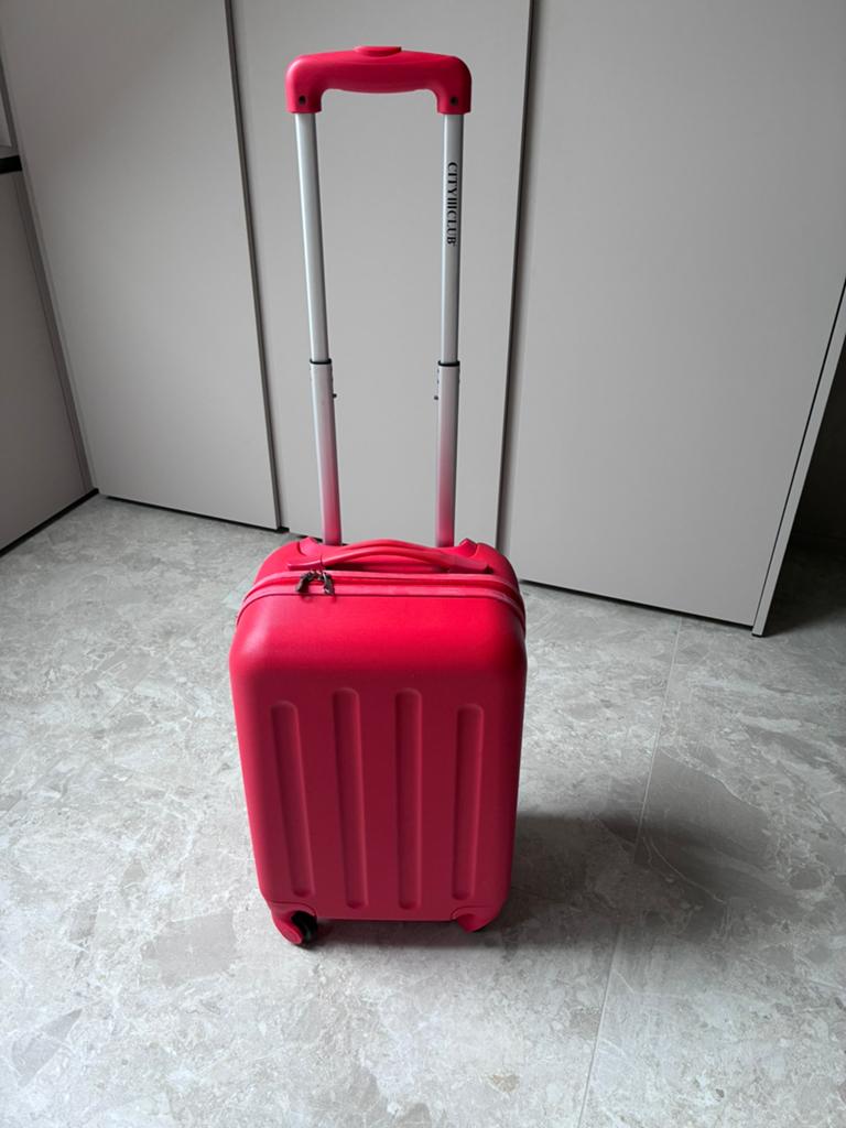 Handbagage koffertje, Ophalen, Zo goed als nieuw