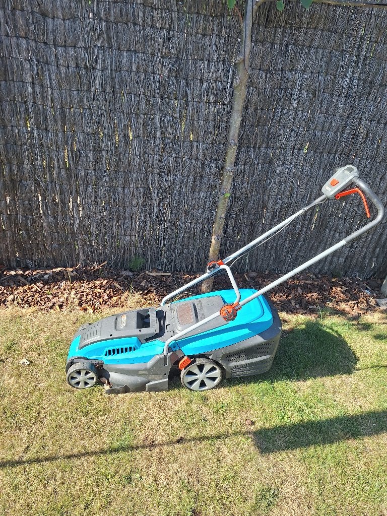 elektrische grasmaaier Gardena 37E, Tondeuse rotative, 30 à 39 cm, Enlèvement, Utilisé