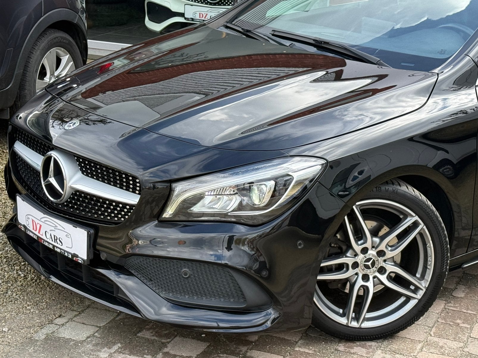 MERCEDES CLA 180 PACK-AMG 122PK |CAMERA | LED | KEY LESS |, Auto's, 4 cilinders, 1600 cc, Leder en Stof, 5 deurs