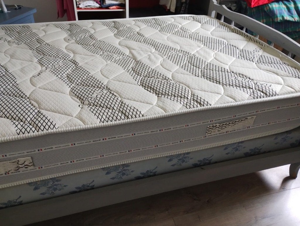 Matelas KODR 140 x 200 cm, Matelas, 140 cm, Enlèvement, Utilisé
