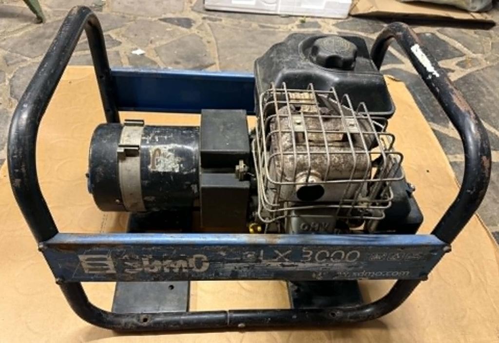 SDMO LX3000-groep, Ophalen, Gebruikt, Minder dan 5 kVA, Benzine