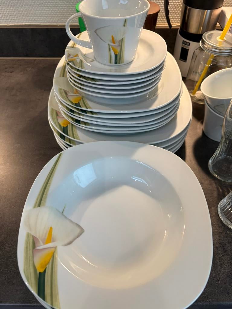 Servies voor 6 personen., Antiek en Kunst, Ophalen