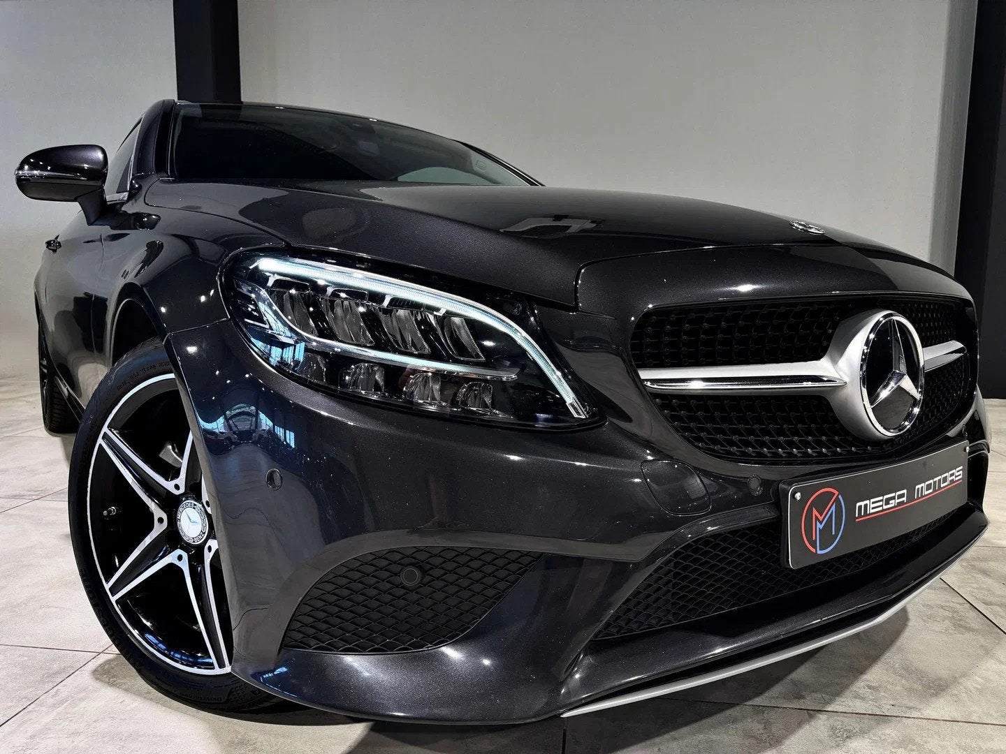 Mercedes-Benz C-CLASS 180 COUPÉ 156CV AUTO+F1 NAVi CARPLAY, Cuir, Argent ou Gris, Achat, Euro 6