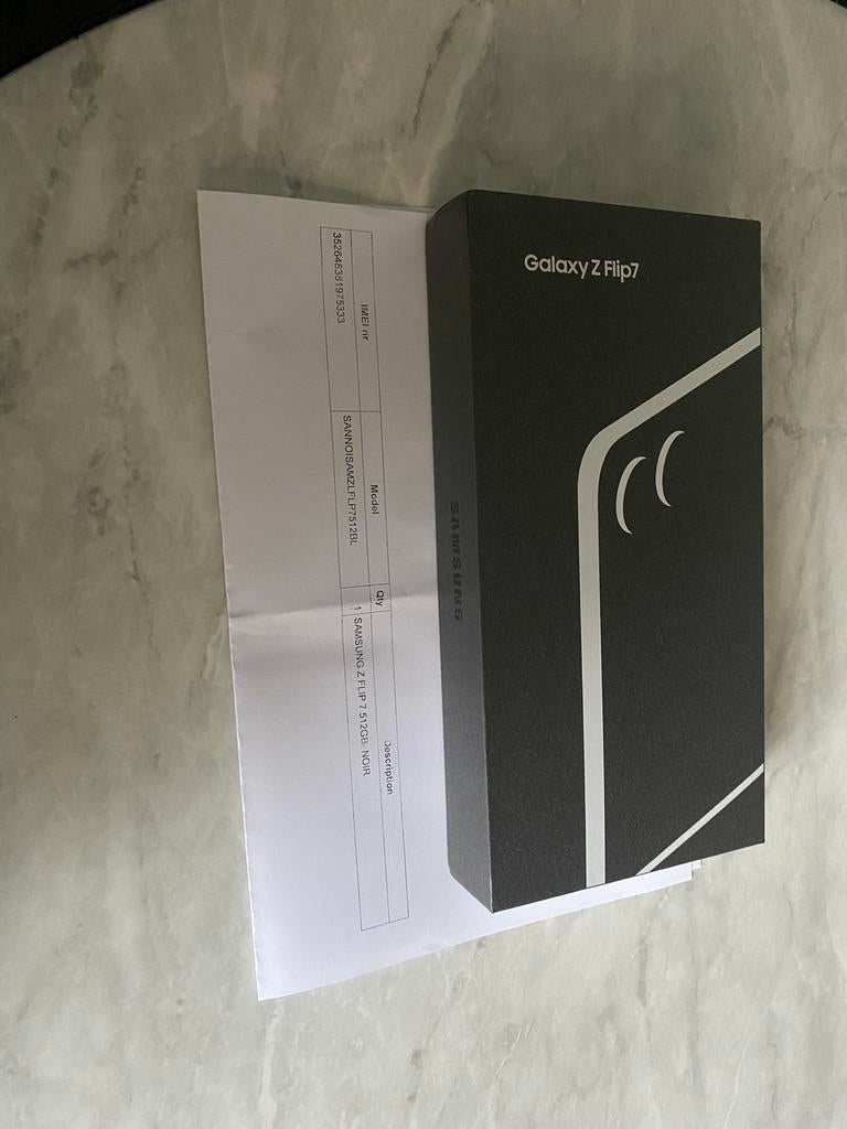 Samsung Galaxy Z Flip7 512Go NEUF SCELLÉ + FACTURE, Telecommunicatie, Mobiele telefoons | Samsung, Ophalen, Zo goed als nieuw