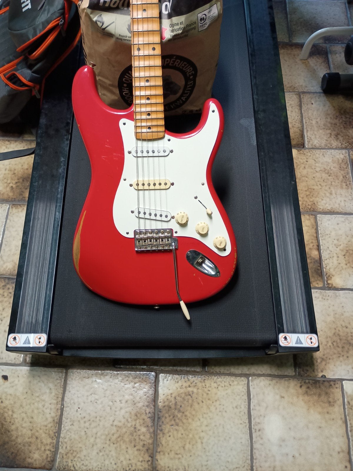 Fender Stratocaster road worn 50s, Muziek en Instrumenten, Ophalen, Zo goed als nieuw, Solid body, Fender