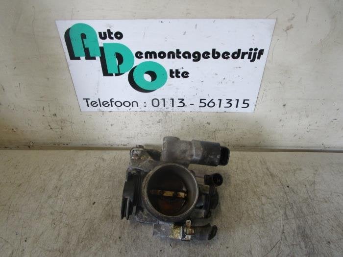 Boîtier accélérateur d'un Opel Corsa (Corsa B 93-), -, Opel, 3 mois de garantie, Utilisé