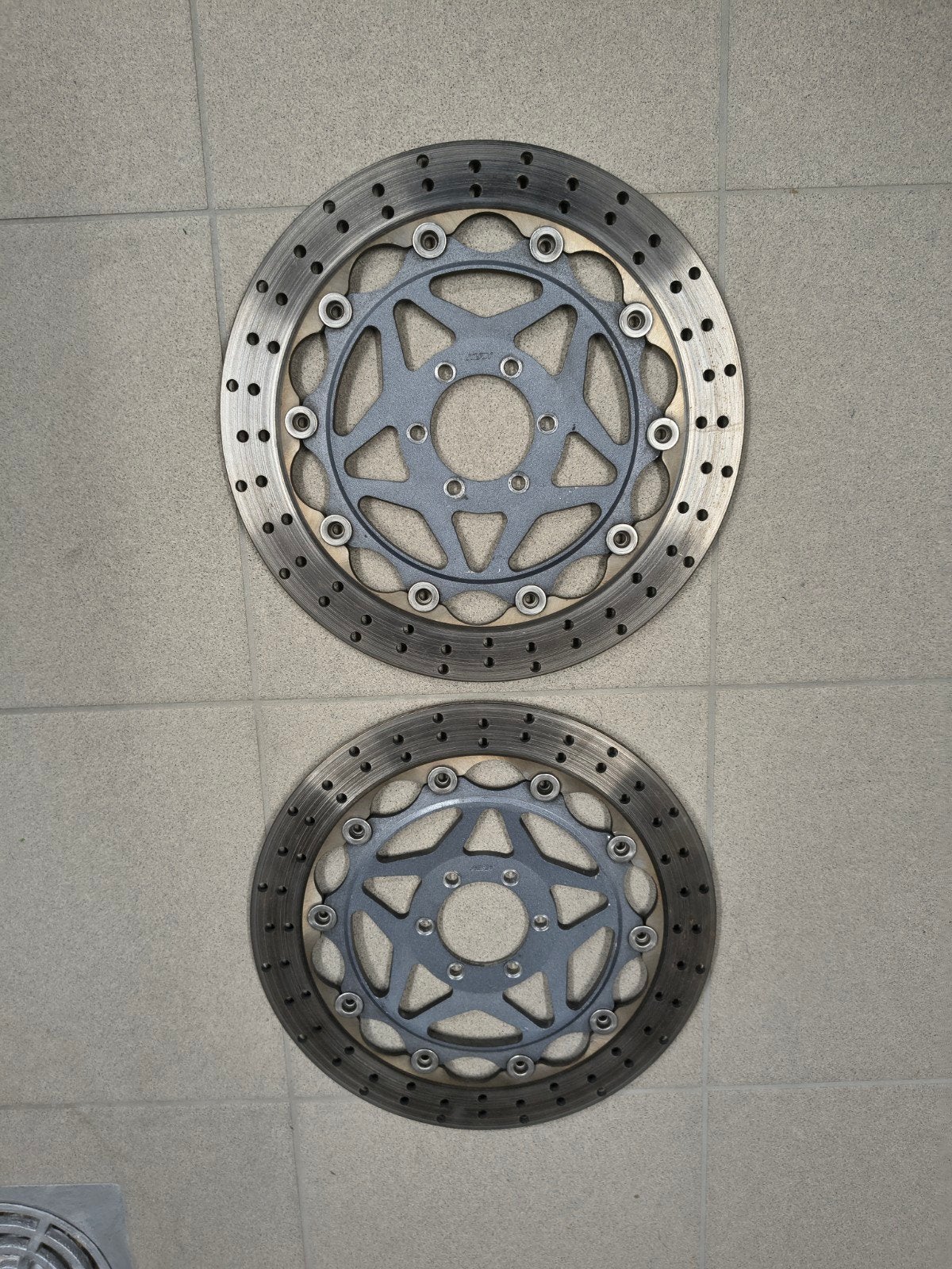 Nissin remschijven 320mm, Ophalen