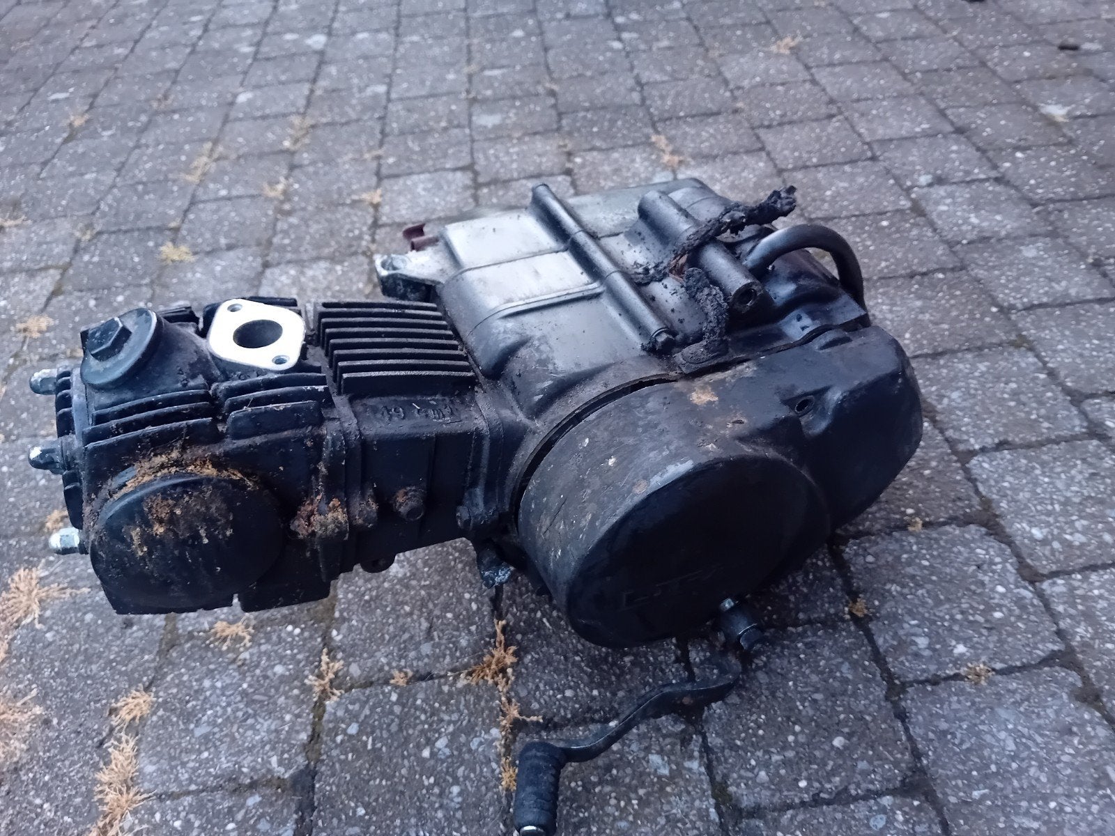 Motor 4-takt Lifan Dax 49cc handkoppeling, Enlèvement ou Envoi, Utilisé, Bloc, Honda dax monkey jincheng skyteam