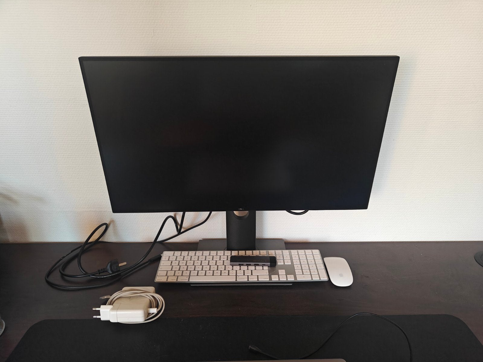 Dell U2720Q 4K 27inch beeldscherm, Computers en Software, Ophalen