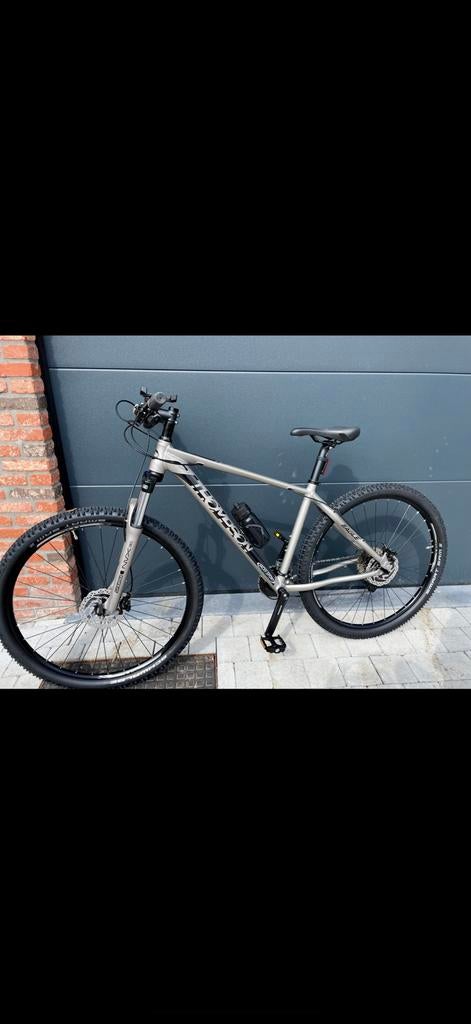 VTT Thompson ( taille L ) parfait état, Enlèvement, Comme neuf