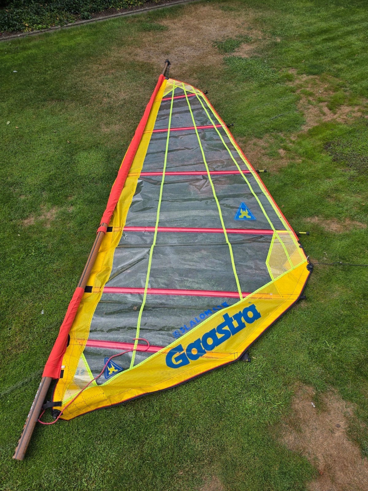 windsurf zeilen, gieken, mast, Gaastra, Mât démontable, Ensemble complet, Comme neuf