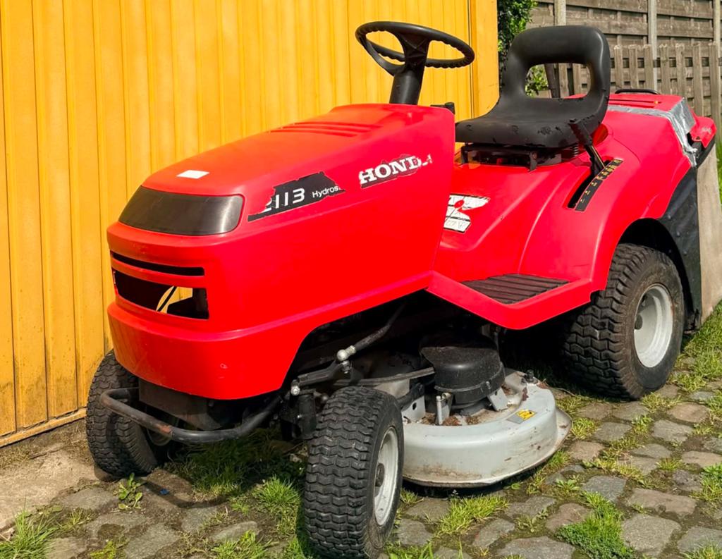 Zitmaaier Honda, Enlèvement
