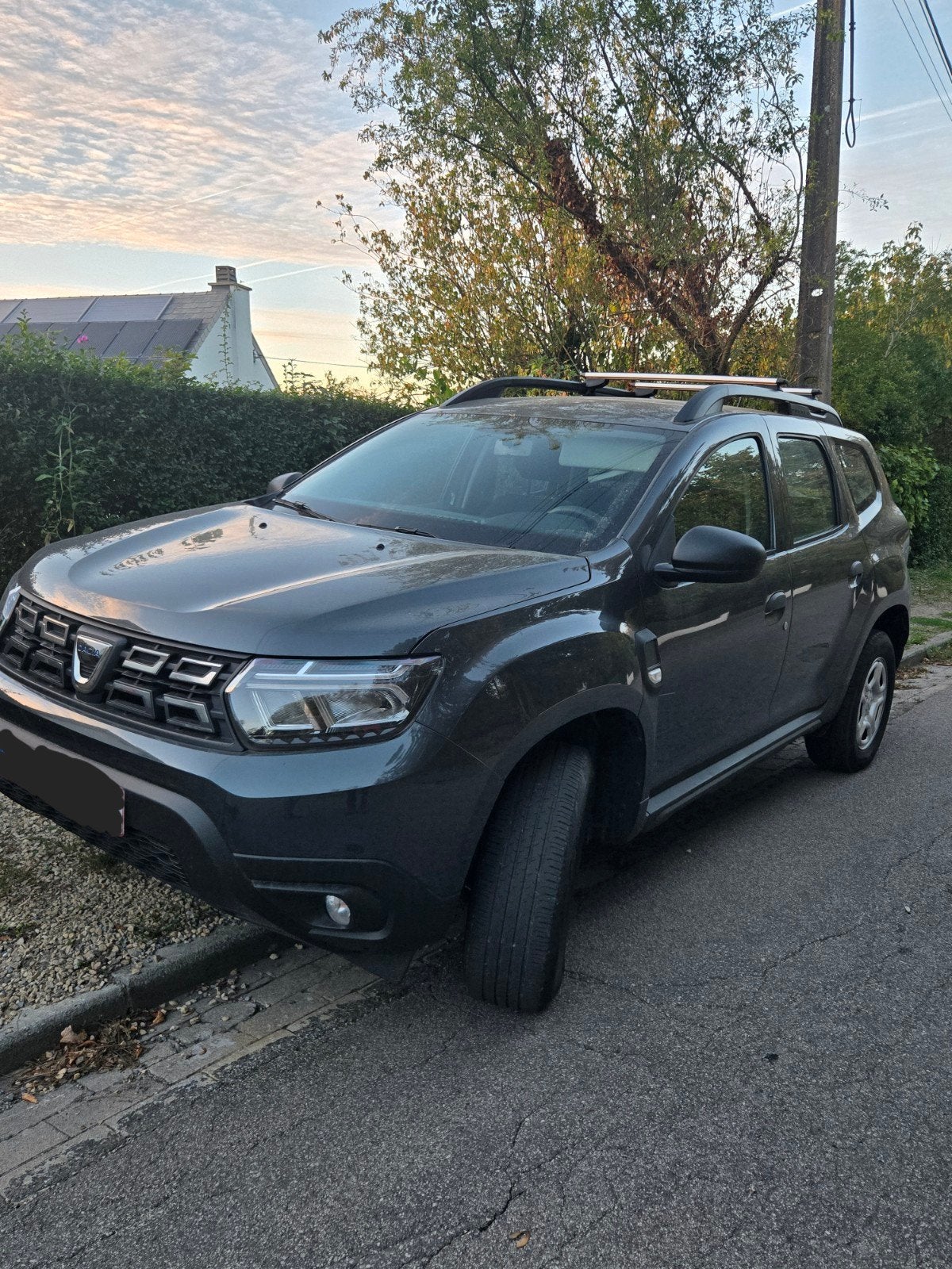 Dacia Duster SR  Essence 5 Places 27.000 km !!!, Achat, Autres couleurs, Noir, 5 portes