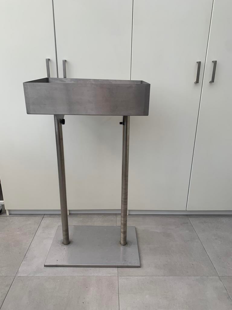 Industriële striele inox peukjes bak - afmetingen zie foto’s, Ophalen, Zo goed als nieuw