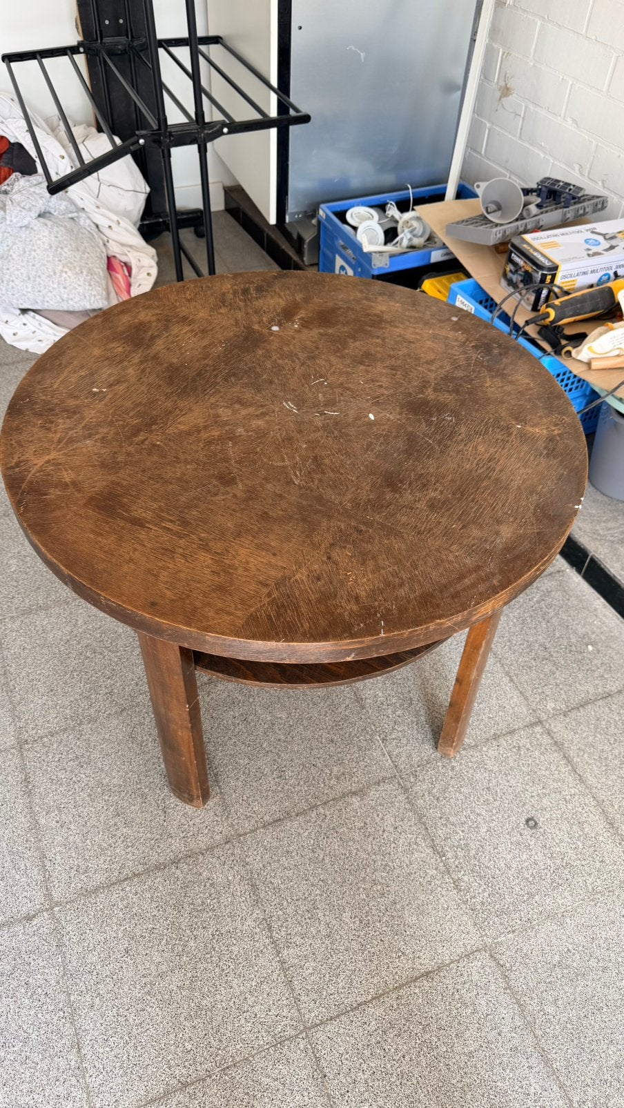 Vintage ronde houten salontafel Ø80 cm, Antiek en Kunst, Antiek | Meubels | Tafels, Ophalen