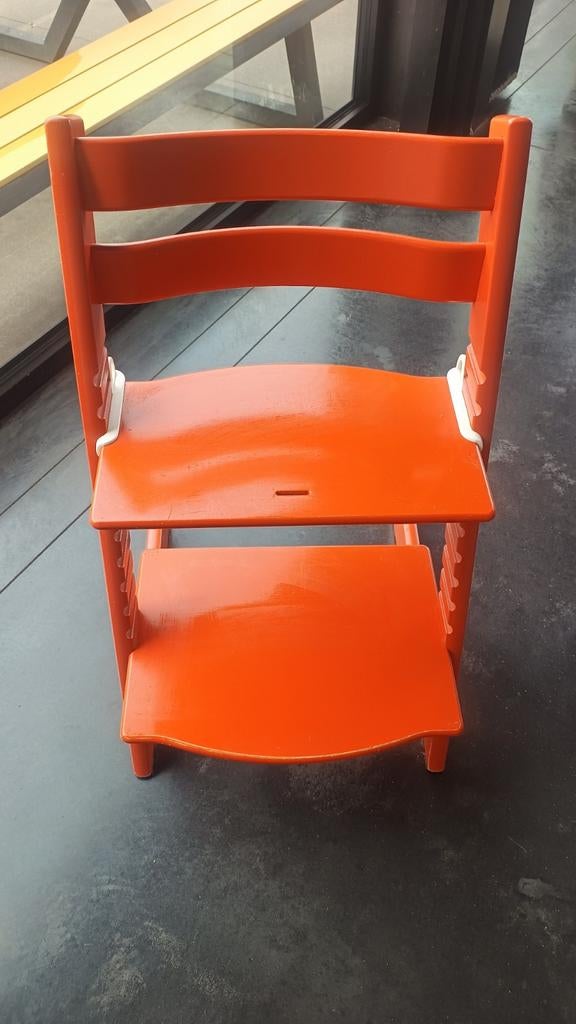 Stokke tripp Trapp oranje + babyset+ kussen + tray + harnas, Kinderen en Baby's, Kinderstoelen, Ophalen