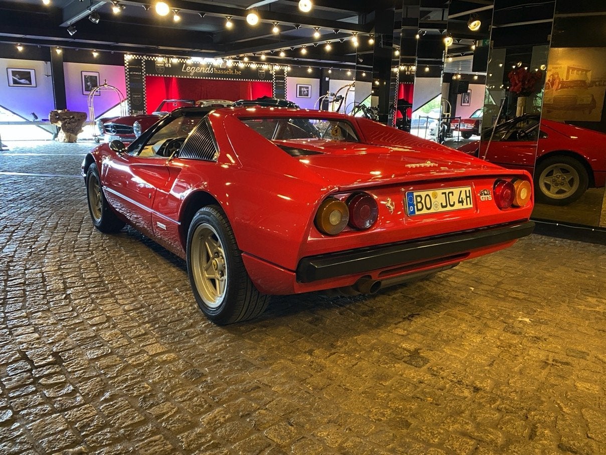 Ferrari 308 GTS - Mono scario - Targa, Autos, Oldtimers & Ancêtres, Rouge, Achat, 2906 cm³, 164 kW