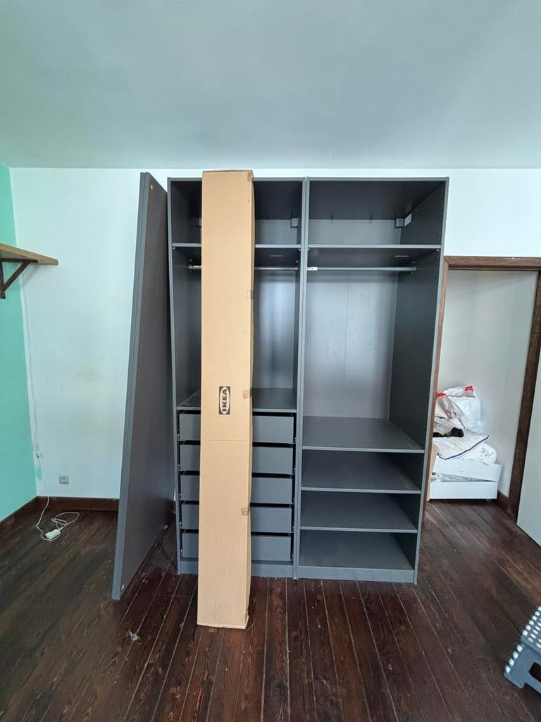 Kleerkast te koop, dringend weg, Ophalen, 200 cm of meer, 150 tot 200 cm, Zo goed als nieuw