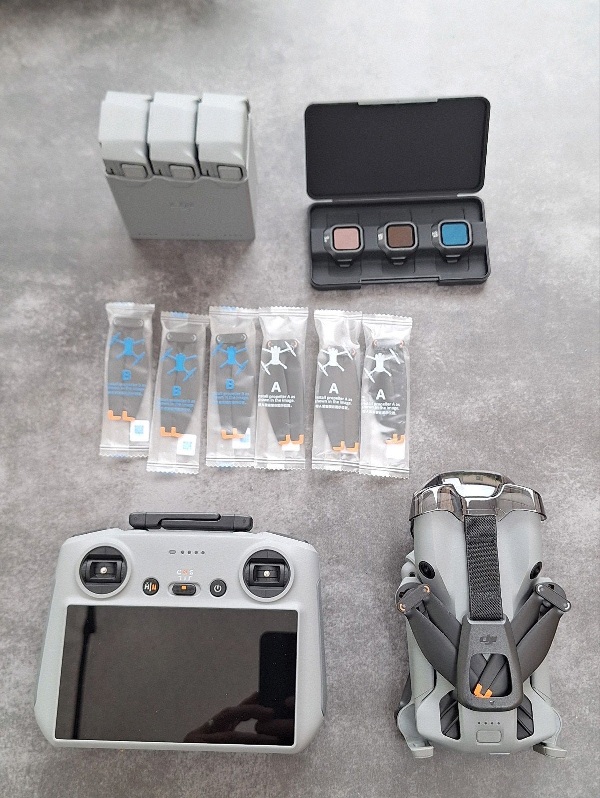 DJI mini 5 pro fly more combo., Audio, Tv en Foto, Drones, Ophalen, Cameradrone, Zo goed als nieuw, DJI