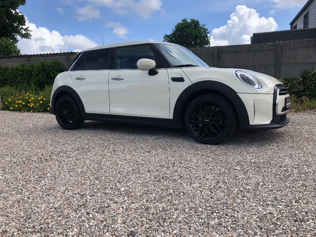 Mini cooper automaat 17" navi cruise garantie, Auto's, 75 kW, Stof, Wit, Bedrijf